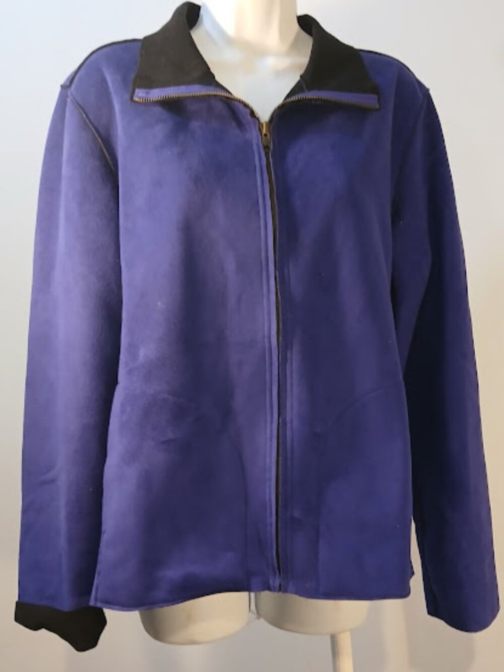 Chicos Size 1 Faux suede purple/black jacket